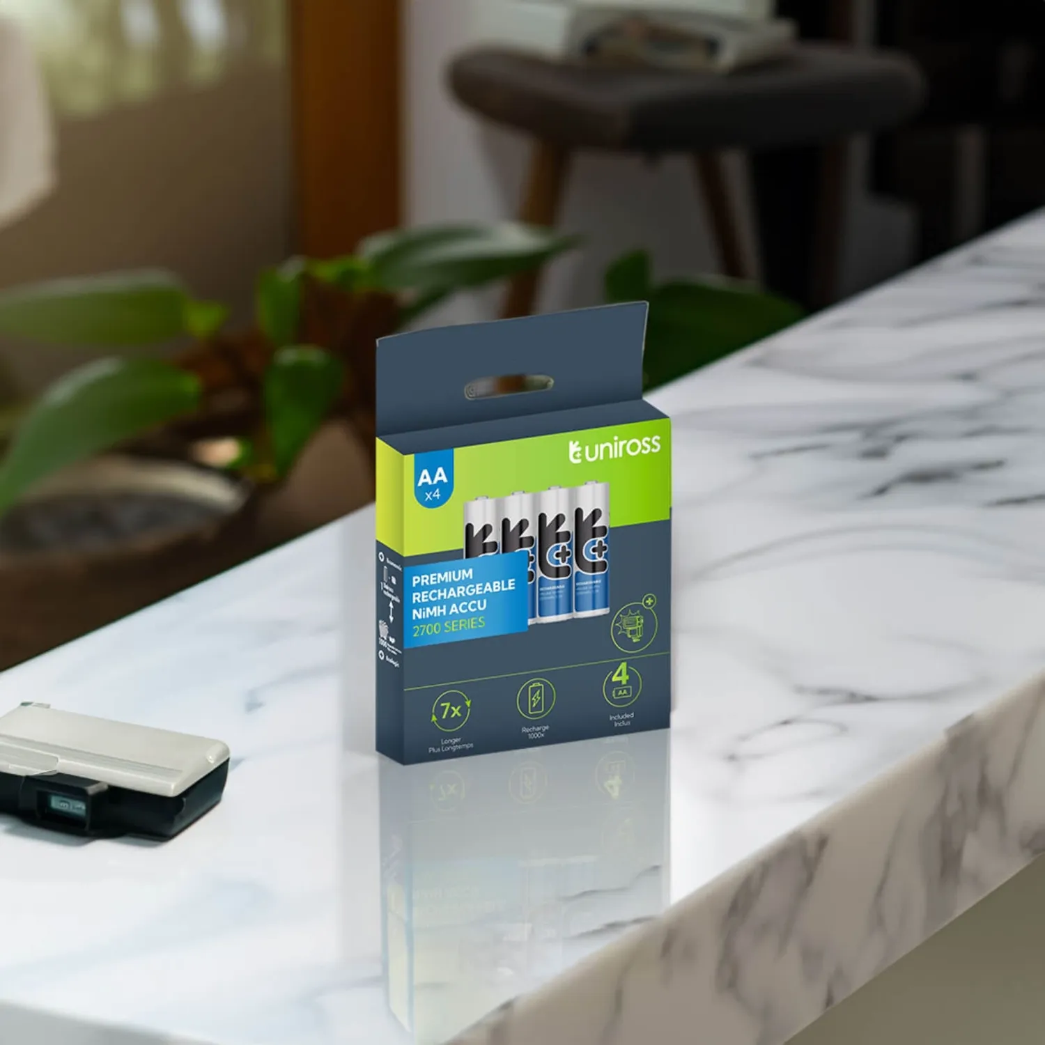Uniross AA pile rechargeable Ni-MH 2700mAh pack de 4