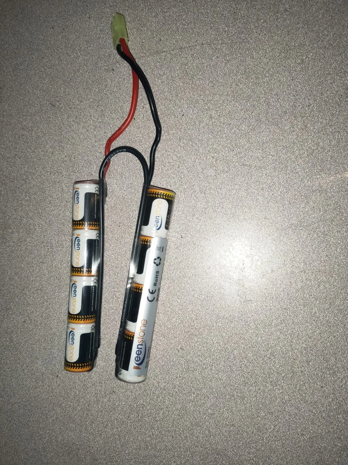 Keenstone batterie airsoft NiMH 9,6V 1600 mAh nunchuk
