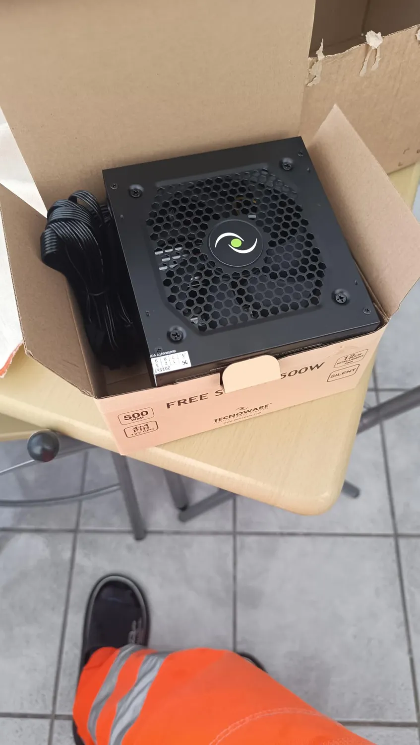 Tecnoware Free Silent 500 alimentation PC ATX 500 W PCI-E