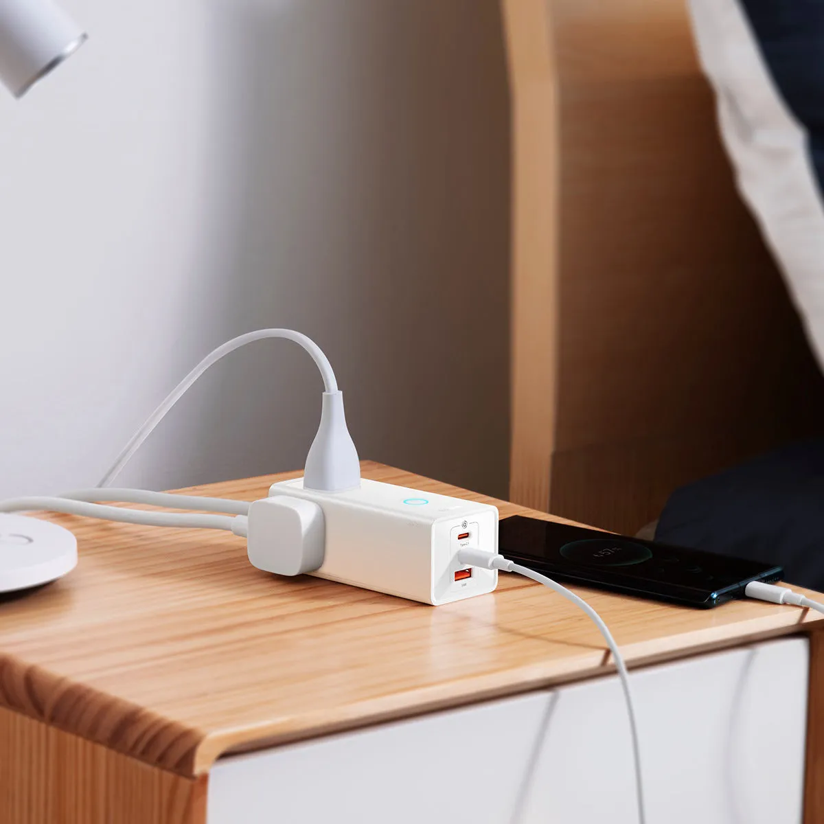 Baseus PowerCombo Pro multiprise 6 ports 40W blanche