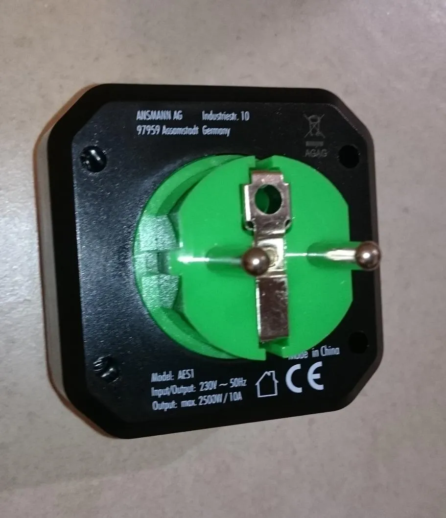 ANSMANN AES1 prise programmable compte à rebours noire