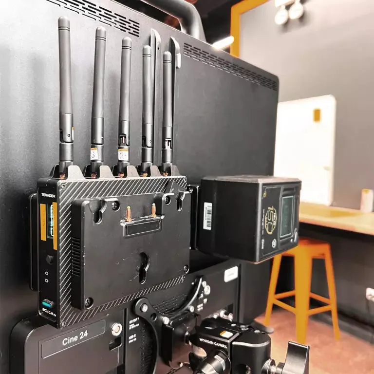 Core SWX SmallHD Bracket platine double sans câble
