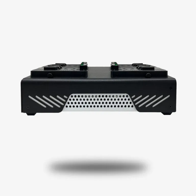 Core SWX GT8-Q4S chargeur 4 baies V-Mount aluminium