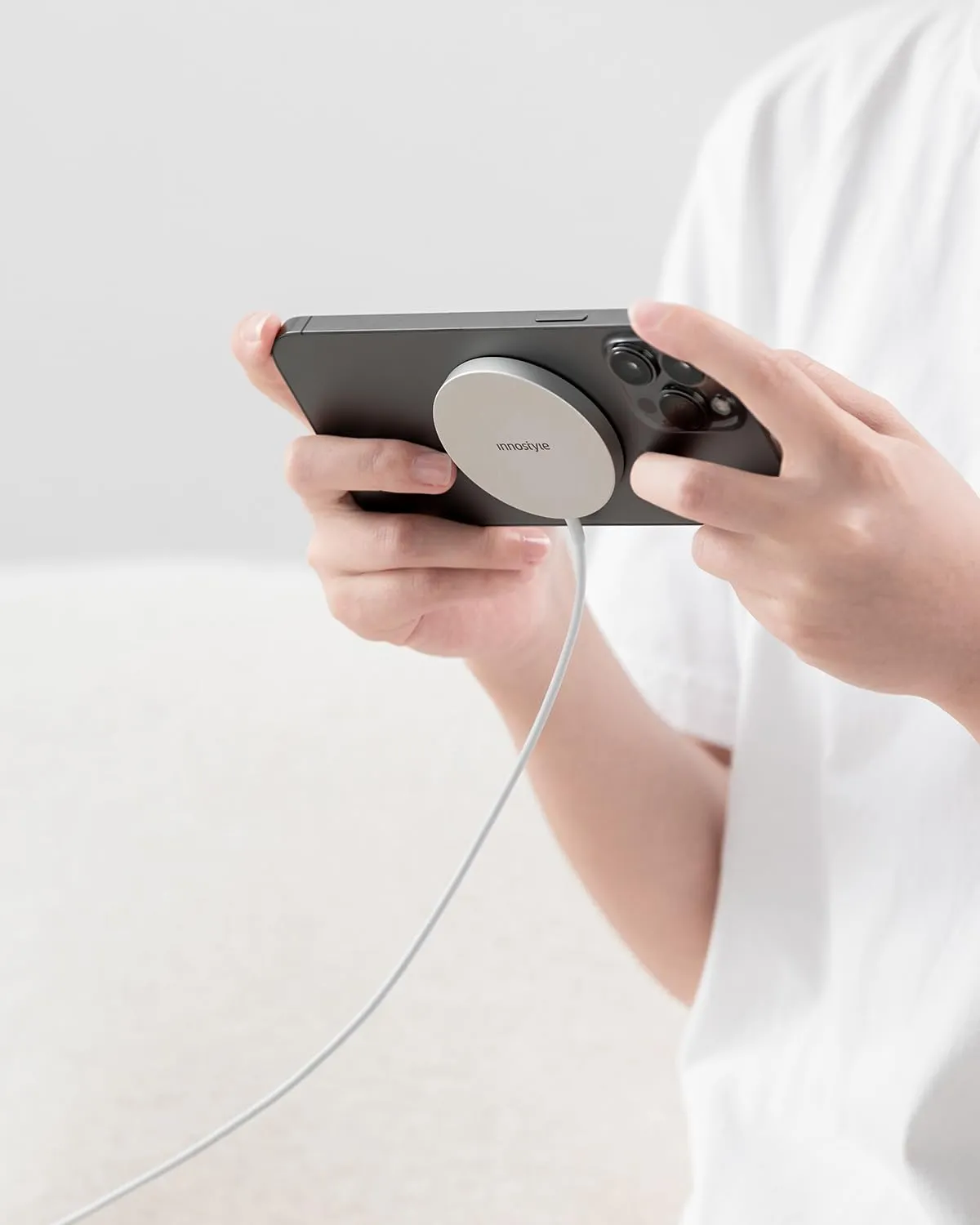 Innostyle MagEase chargeur sans fil 15 W blanc