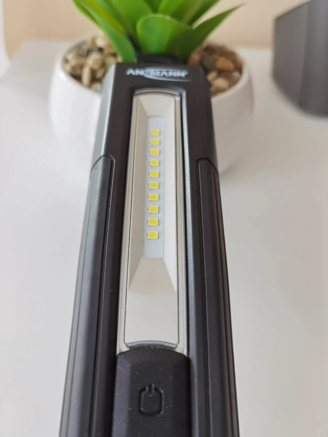 ANSMANN WL400R lampe d’inspection LED rechargeable 440 lm articulée